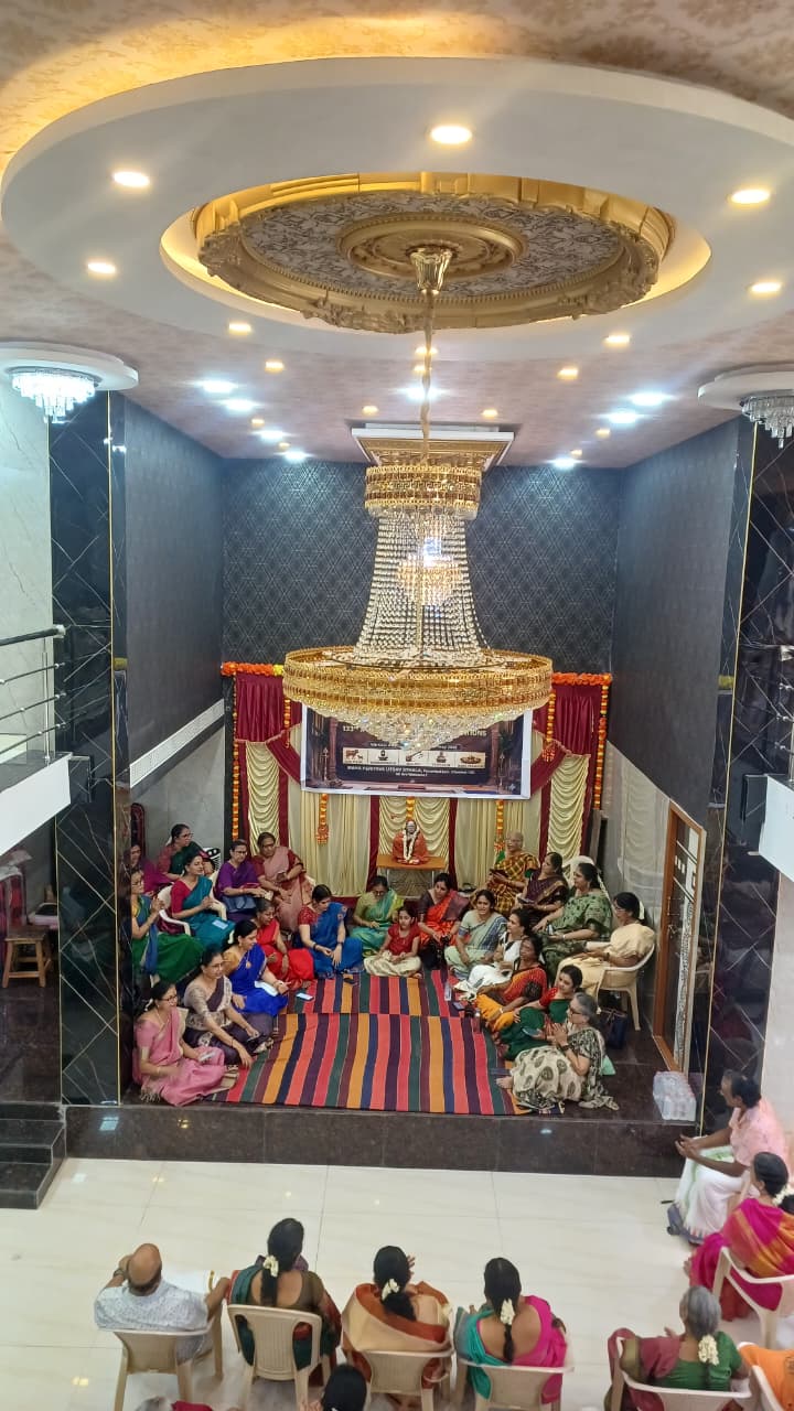 Grand hall with crystal chandelier at MPUS Banquet Hall